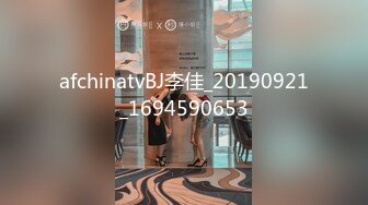 人斩星选约挺嫩妹子舔奶互摸，倒立69口交近距离特写骑乘猛操