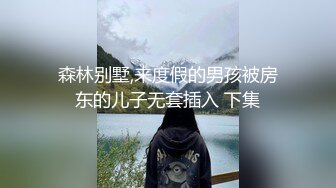 天渐暖掀开窗帘偷拍大奶子长相不错的妹子洗澡都直视了居然没被发现