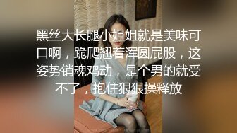 巨乳淫妻在车内口爆车震，再车内无套啪啪，很多淫语