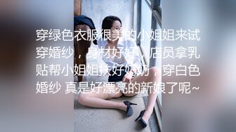 蓝色齐逼短裙女神，本人比照片还漂亮 意不意外 惊不惊喜？